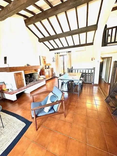 Villa Grande Maison Avec Belle Cour - Parking - Barbecue En Pierre Saintes-Maries-de-la-Mer France